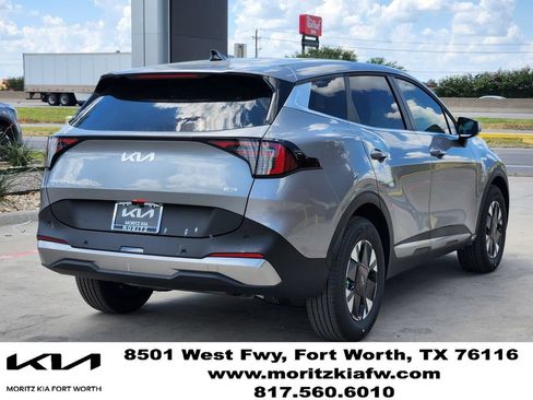 New 2026 Kia Sportage LX FWD image 3