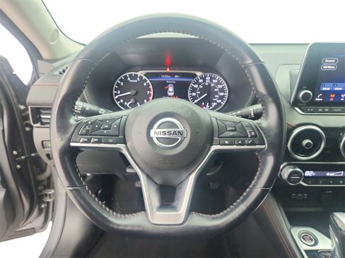 Used 2021 Nissan Sentra SR image 13