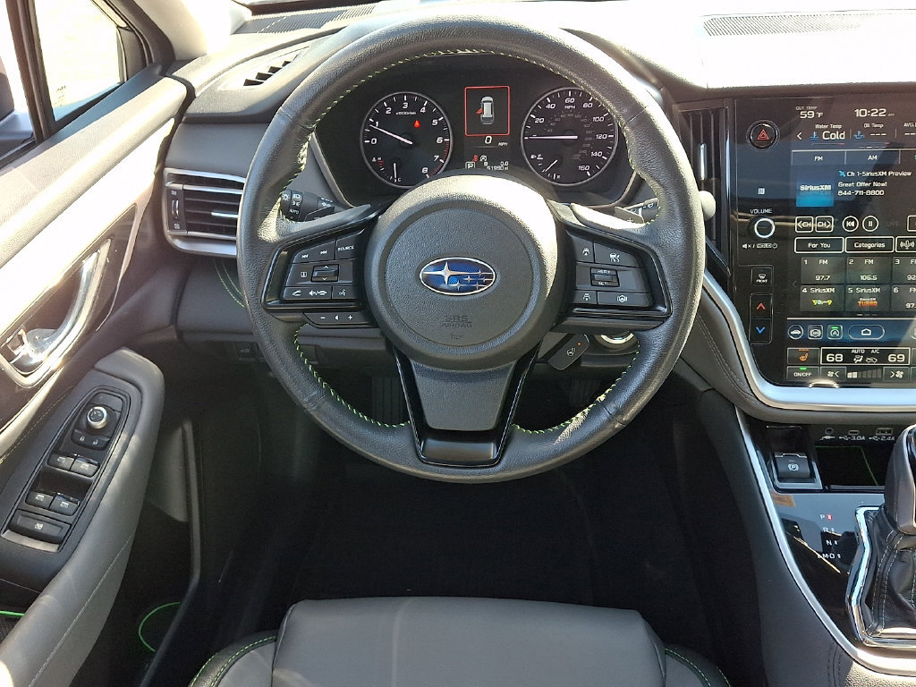Used 2024 Subaru Outback Onyx Edition AWD/4WD image 2