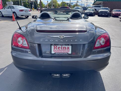 Used 2005 Chrysler Crossfire Limited RWD image 7