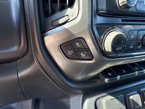 Used 2015 Chevrolet Silverado 2500 LTZ AWD/4WD image 27