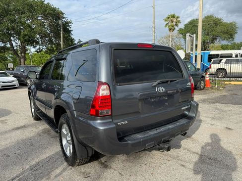 Used 2006 Toyota 4Runner Limited AWD/4WD image 5