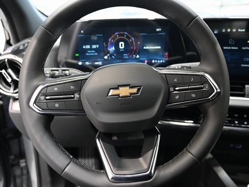 New 2026 Chevrolet Equinox LT w/ Convenience Package II image 21