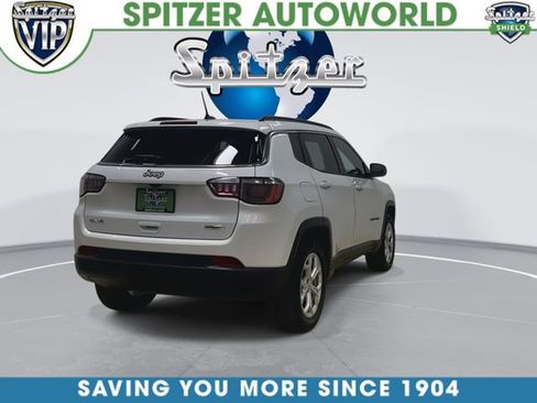 Used 2024 Jeep Compass Latitude AWD/4WD image 9