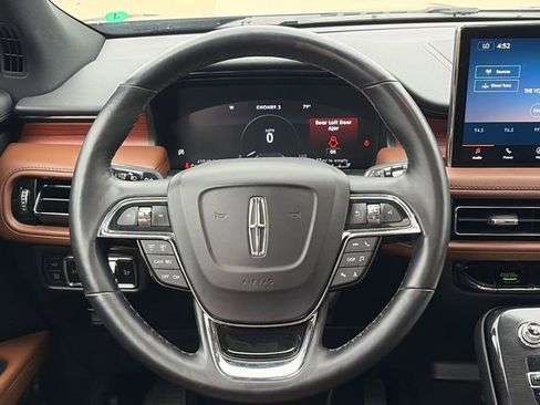 Used 2023 Lincoln Nautilus Reserve w/ Luxury Package image 14