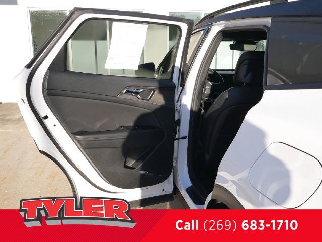 Used 2024 Kia Sportage X-Pro AWD/4WD image 19