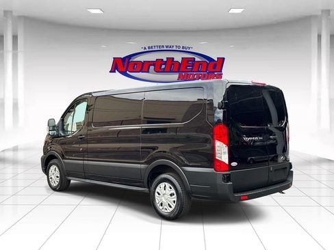 Used 2024 Ford Transit 150 Low Roof w/ Exterior Upgrade Package RWD image 5