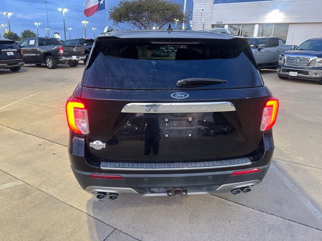 Used 2021 Ford Explorer King Ranch w/ Premium Technology Package RWD image 15