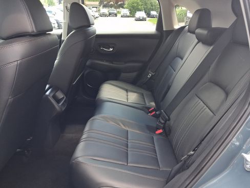 Used 2027 Honda HR-V EX-L image 18