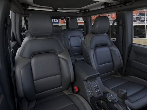 New 2026 Ford Bronco Outer Banks AWD/4WD image 10