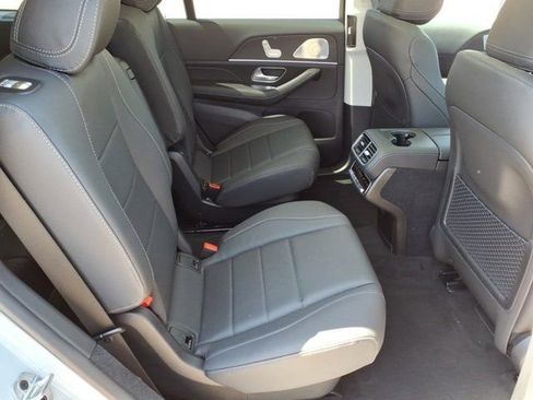 New 2026 Mercedes-Benz GLS 450 4MATIC image 20