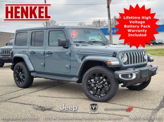 Used 2025 Jeep Wrangler Unlimited Sahara AWD/4WD video 1