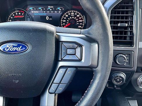 Used 2018 Ford F150 Lariat w/ Equipment Group 502A Luxury AWD/4WD image 18