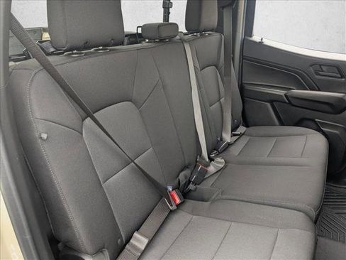 Used 2024 Chevrolet Colorado W/T w/ WT Convenience Package II RWD image 18