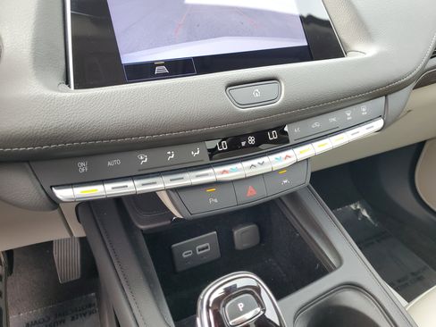 Used 2023 Cadillac XT4 Premium Luxury w/ Driver Assist Package image 27