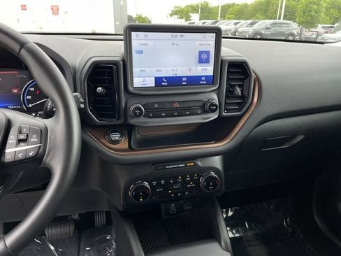 Used 2024 Ford Bronco Sport Outer Banks AWD/4WD image 15
