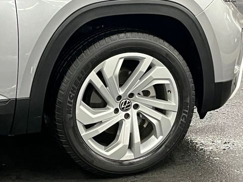 Certified 2022 Volkswagen Atlas SE AWD/4WD image 40
