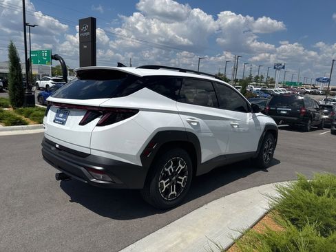 New 2025 Hyundai Tucson XRT image 4