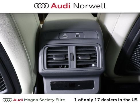 New 2025 Audi Q5 Premium image 23