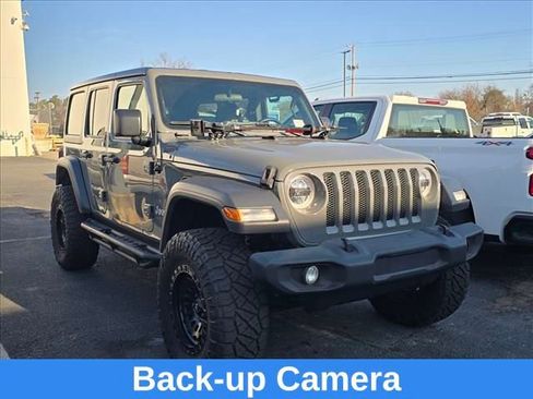 Used 2019 Jeep Wrangler Unlimited Sport S image 2