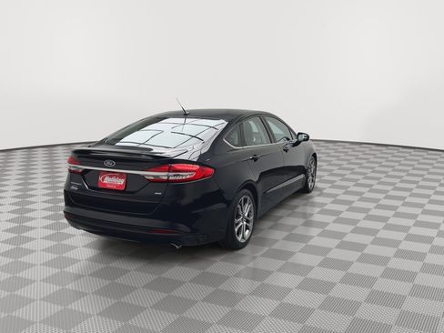 Used 2017 Ford Fusion SE w/ Equipment Group 201A FWD image 36