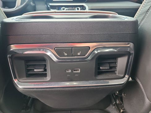 Used 2023 GMC Sierra 1500 Denali Ultimate AWD/4WD image 14