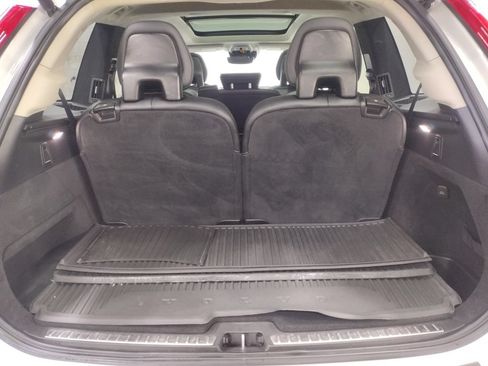 Used 2022 Volvo XC90 T8 Inscription AWD/4WD image 18