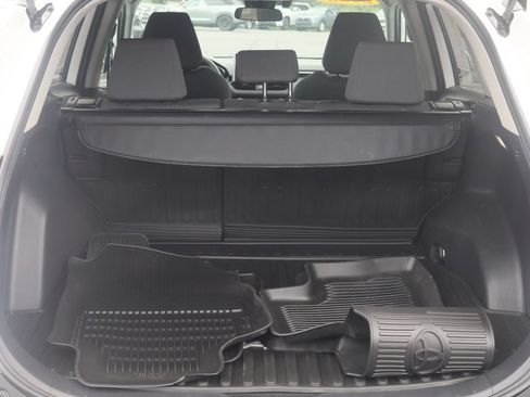 Used 2025 Toyota RAV4 XLE w/ Weather Package AWD/4WD image 10