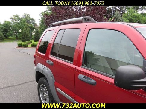 Used 2006 Jeep Liberty Renegade image 20