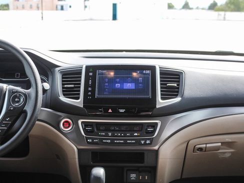 Used 2016 Honda Pilot EX image 14