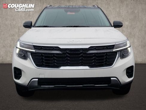 New 2026 Kia Seltos S image 2