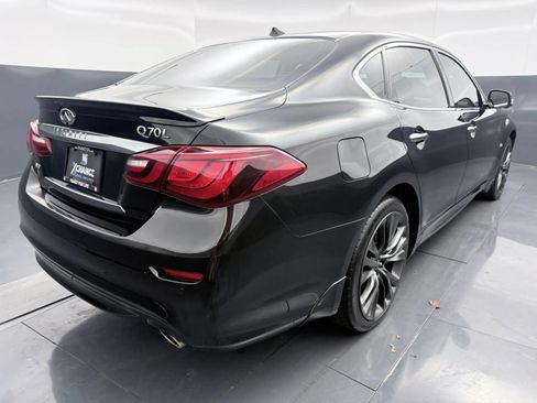 Used 2017 INFINITI Q70 L 3.7 AWD/4WD image 7
