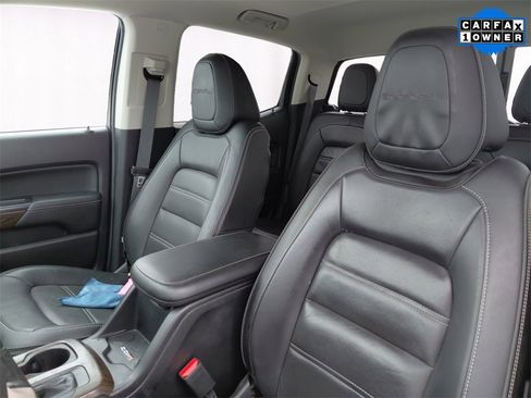 Used 2018 GMC Canyon Denali image 9