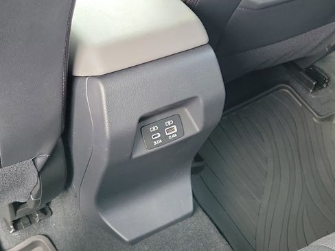Certified 2024 Subaru Crosstrek 2.0i Premium AWD/4WD image 15