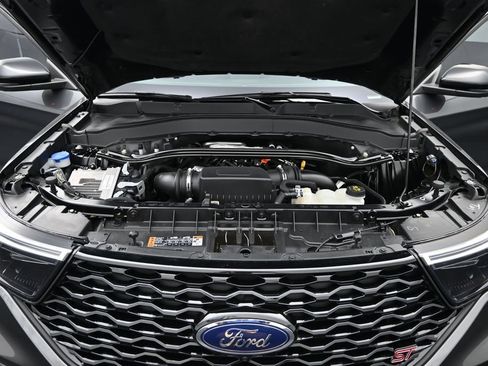 Used 2020 Ford Explorer ST w/ ST High-Performance Pack AWD/4WD image 23