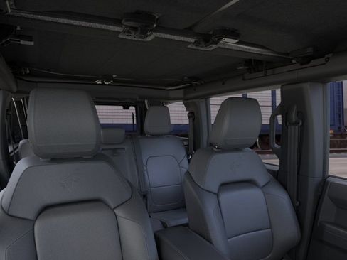 New 2026 Ford Bronco Outer Banks AWD/4WD image 13