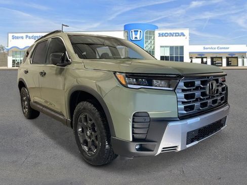 New 2026 Honda Pilot TrailSport image 8