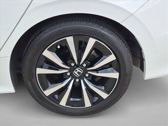 Used 2024 Honda Civic EX image 15