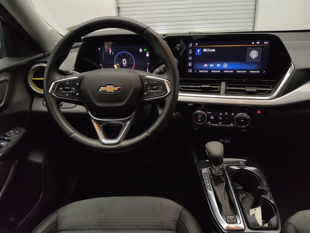 Used 2024 Chevrolet Trax LT w/ Driver Confidence Package FWD image 22