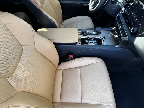 Used 2025 Lexus RX 350 Premium Plus image 43