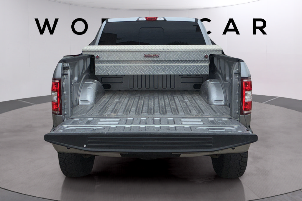 Used 2020 Ford F150 XLT w/ Equipment Group 302A Luxury AWD/4WD image 19