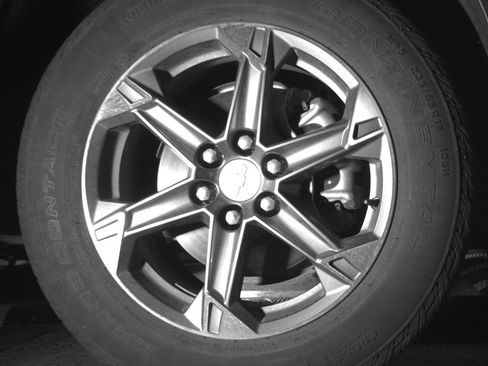 Used 2025 Chevrolet Blazer LT FWD image 13