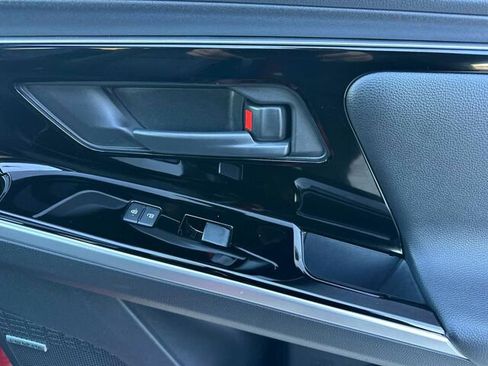 Certified 2024 Subaru Solterra w/ Touring Package image 21