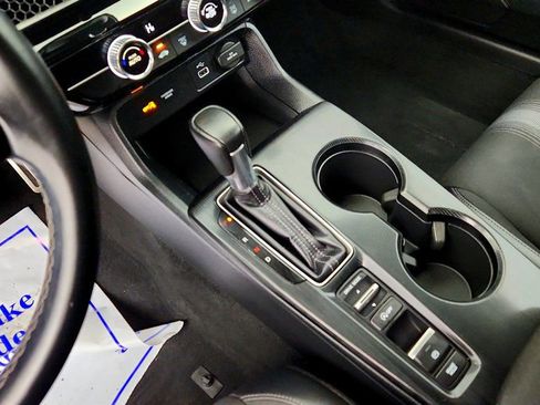 Used 2023 Honda Civic Sport image 16