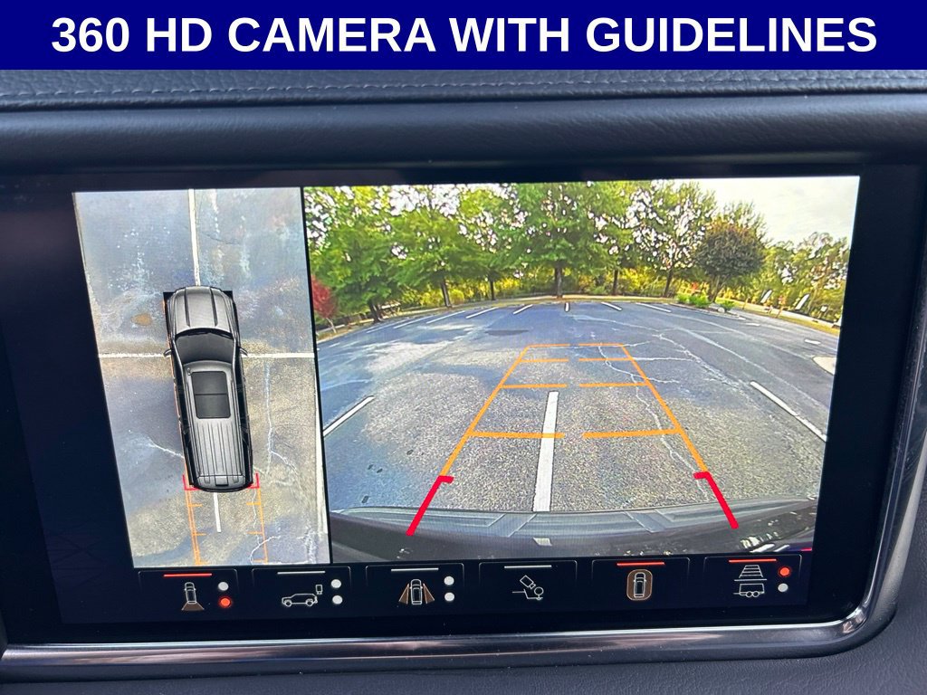 Used 2023 GMC Yukon Denali w/ Advanced Technology Package AWD/4WD image 6