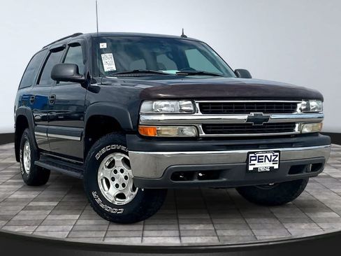 Used 2005 Chevrolet Tahoe LS w/ Preferred Equipment Group AWD/4WD image 3