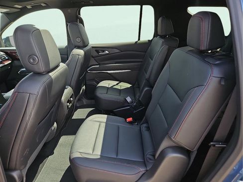 Used 2026 Chevrolet Traverse Z71 w/ LPO, Floor Liner Package image 8