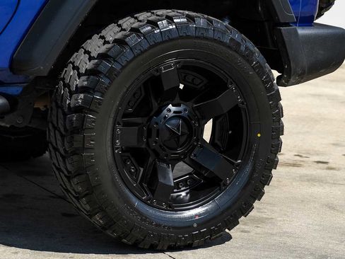 Used 2020 Jeep Wrangler Sport image 41