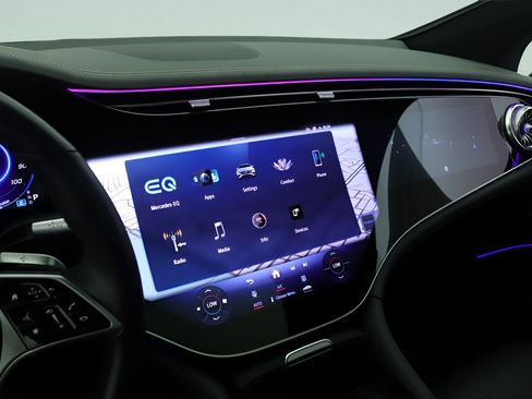 Certified 2024 Mercedes-Benz EQS 450+ Sedan image 9