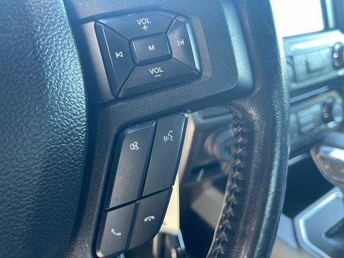 Used 2017 Ford F150 XLT w/ Equipment Group 301A Mid AWD/4WD image 23